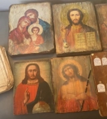 Через Ягодин українець намагався вивезти до Польщі старовинні ікони