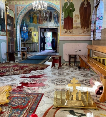 У Вінниці невідомий порізав горло священику УПЦ: нападника затримали зі стріляниною