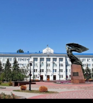 В Бердянську повідомляють про вибухи