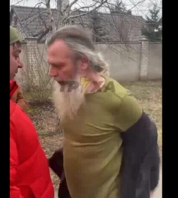 На Днепропетровщине московский поп начал драку с гражданами (видео)
