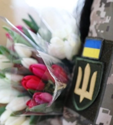 Закохались в зоні бойових дій: у Луцькому районі військовий одружився з обраницею