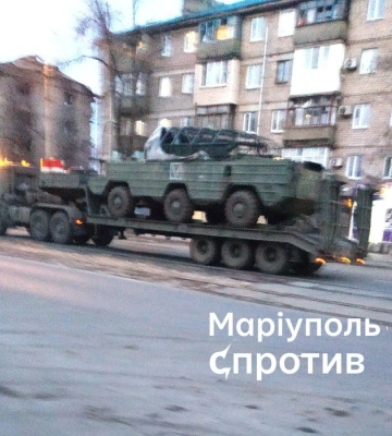 Под Мариуполь перебросили мобилизованных россиян со старыми танками