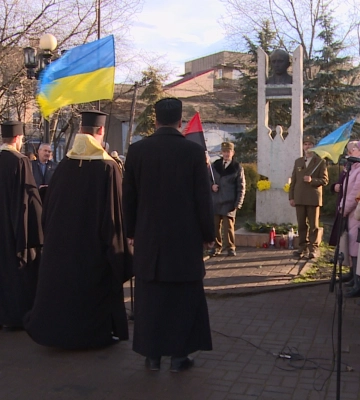 На Івано-Франківщині відзначили річницю від дня народження Степана Бандери (відео)