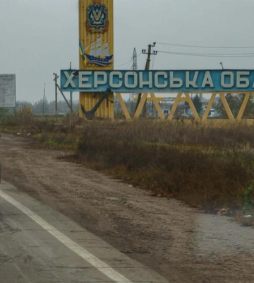 Окупанти відбирають у підприємців на Херсонщині автомобілі та продукцію – Генштаб
