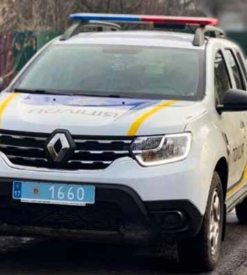 У Миргороді на вулиці виявили мертвого чоловіка. Встановлюють особу