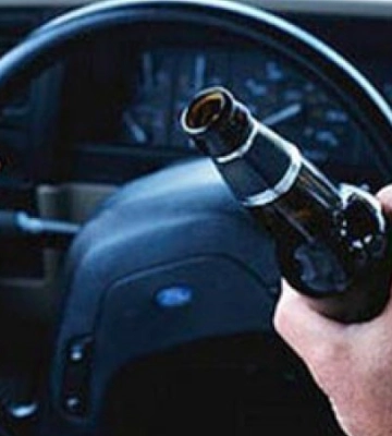 У Дніпрі поліція влаштувала погоню зі стріляниною за жінкою на авто (відео)