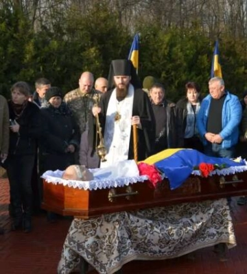 У Кропивницькому попрощалися із загиблим під Бахмутом воїном 