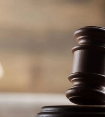 Мешканку Рахівщини суд позбавив батьківських прав щодо двох малолітніх синів