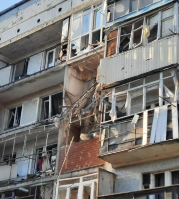Війська РФ ударили по житловому кварталу в Кураховому, є загиблий і поранені — голова Донецької ОВА