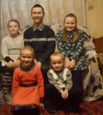 Обоє мріяли про сімейне щастя: подружжя з Волині виховує п&amp;#039;ятьох дітей