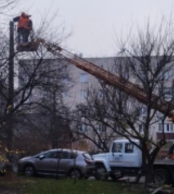 У Володимирі на кілька годин включатимуть вуличне освітлення
