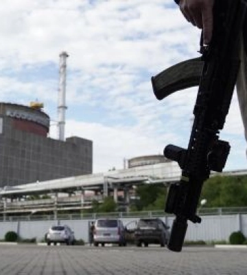 На оккупированную ЗАЭС свозят российский персонал