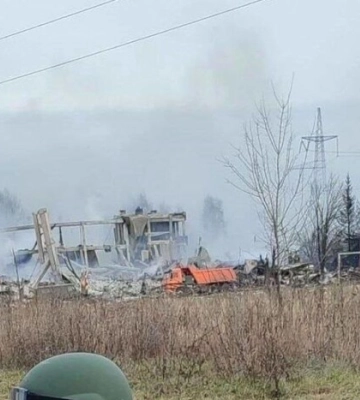 «Бавовна» в Макіївці: експерт пояснив, чому Росія поселила в будівлю ПТУ мобілізованих