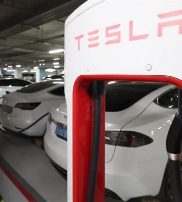 Південна Корея оштрафувала компанію Tesla на $2,2 млн через маніпуляції з характеристиками електромобілів