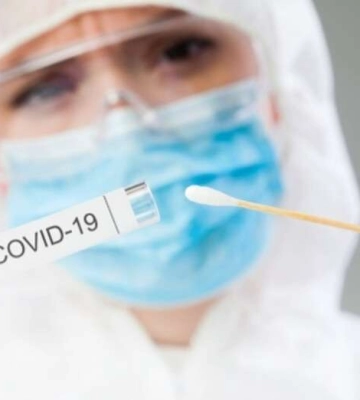 За добу у Дніпрі захворіли на COVID дванадцять осіб