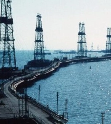 Поставки нефти из России в декабре сократились до самого низкого уровня, - Bloomberg