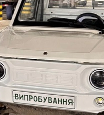 Чудо інженерної думки: в Україні випробовують вітчизняний електрокар ЛуАЗ (фото, відео)
