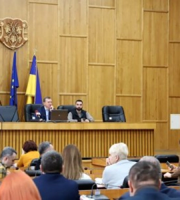 Бюджет Ужгорода на 2023 рік, програми підтримки родин загиблих захисників та соціального захисту переселенців – серед рішень&amp;hellip;