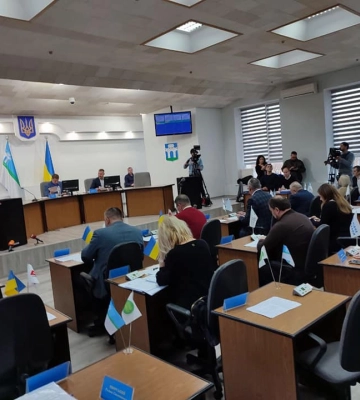 «Слуги Народу» залишили сесію міськради Рівного, бо вважають, що в бюджеті «забули про оборону»