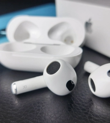 Apple випустить нові AirPods, щоб конкурувати з дешевими навушниками