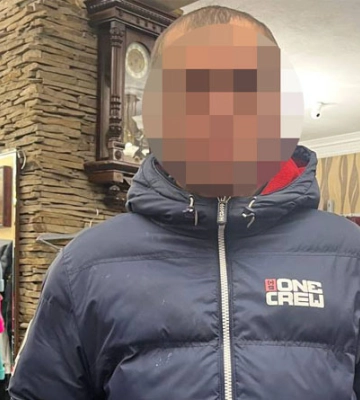 У Рівному затримали чоловіка, який вкрав з магазину штани