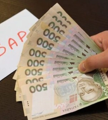 СБУ затримала під час отримання хабаря детектива новоствореного підрозділу БЕБ на Закарпатті, - журналіст Плинський