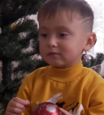 У місті на Волині у маршрутки під час руху відлетіли колеса (ВІДЕО)