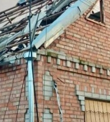 Окупанти атакували Дніпропетровщину: понівечили до 20 будинків