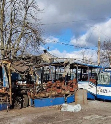 Внаслідок обстрілу Херсона пошкоджено 19 тролейбусів - ОВА