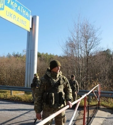 На кордоні з Україною у Білорусі РФ тримає близько 10 тис військових - ДПСУ