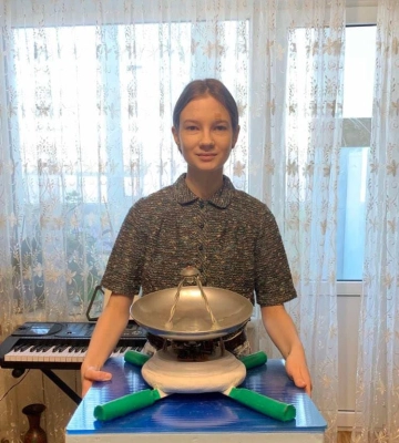 Миколаївська школярка Любов Слесаренко здобула нагороду національної Олімпіади Геніїв та вступила до коледжу в США