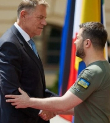 Президент Румунії просить Зеленського переглянути закон про нацменшини