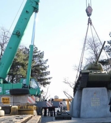 Відповідь Соловйову та Собчак: Філатов прокоментував демонтаж радянських пам&#039;ятників у Дніпрі