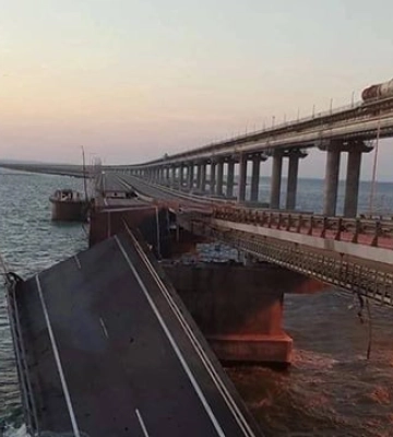 Супутник зняв Кримський міст через три місяці після вибуху