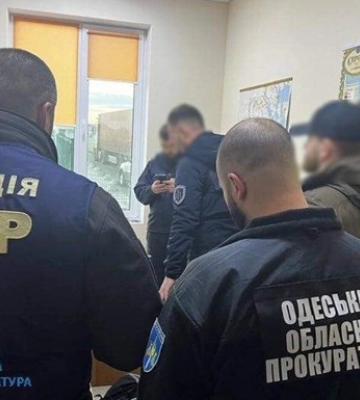 На Одещині митник погорів на хабарі