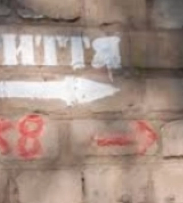 Вивезли тонни сміття та старих меблів: у Сарнах впорядкували 18 укриттів