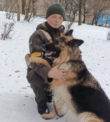 Вівчарка луцьких гвардійців отримала медаль «За віддану службу»