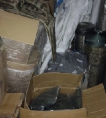 На Рівненщині взяли під варту ділків, які торгували гуманітаркою для військових