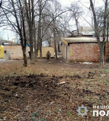 Окупанти за добу обстріляли 10 населених пунктів Донеччини (ФОТО)