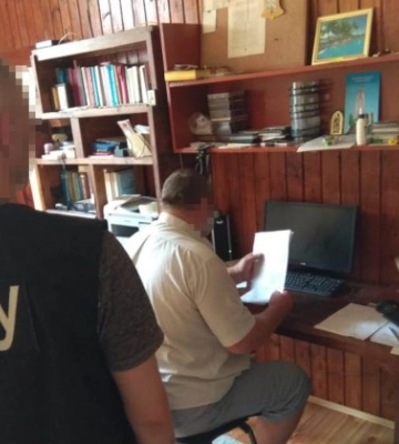 Називав звірства окупантів у Бучі «постановкою»: СБУ повідомила про підозру римо-католицькому священнику