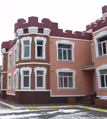 Куліба показав як відновлюють зруйновані рашистами об'єкти у Києві