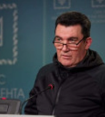 &quot;Кому вони це пропонують? Самі собі?&quot; - Данілов про заяву рф щодо &quot;різдвяного перемир&#039;я&quot;