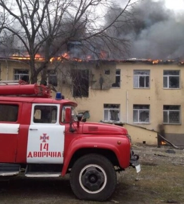 Пожежа в ліцеї, є поранений пенсіонер: наслідки ворожої атаки на Харківщину 