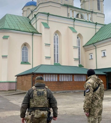 У монастирі МП на Острожчині знайшли агітацію партії кума Путіна