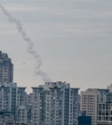Ракетний удар по Києву 29 грудня: кількість загиблих знову зросла