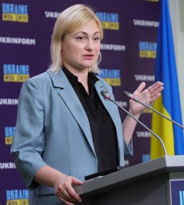 Євгенія Кравчук: “Повернути Україні нижню Лавру і Почаїв допоможе розслідування будівництв на їхній території”