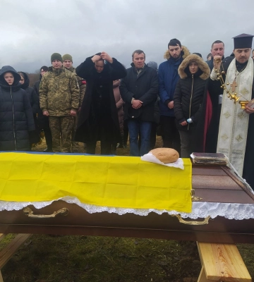 Загинув у день свого народження: на Волині попрощалися з молодим Героєм