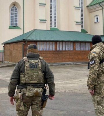 На Херсонщині на території однієї з церков виявили склади з майном угруповань РФ