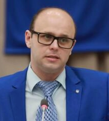 Депутата Полтавської обласної ради підозрюють у недостовірному декларуванні