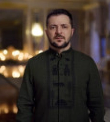 “Нехай у кожну родину прийде злагода, а на українську землю – перемога”: Зеленський привітав українців з Різдвом